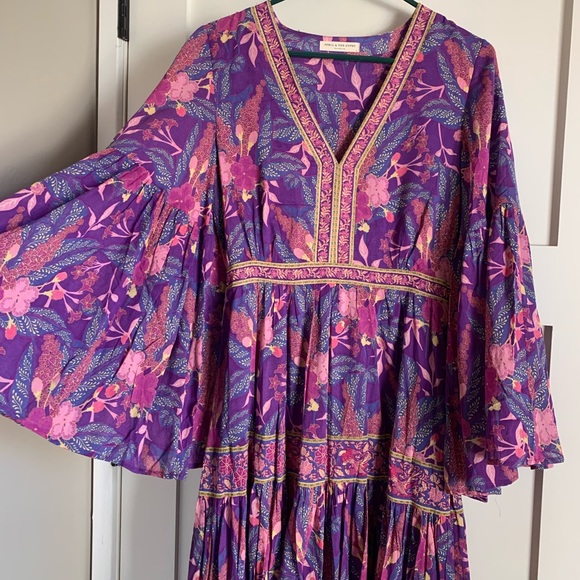 NWOT Spell Bianca gown - Picture 4 of 8